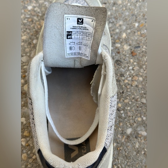 VEJA V-10 Flannel - White/Snow Size US 6 - Picture 7 of 16